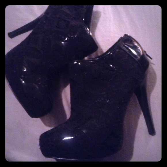 3 inch black lace booties