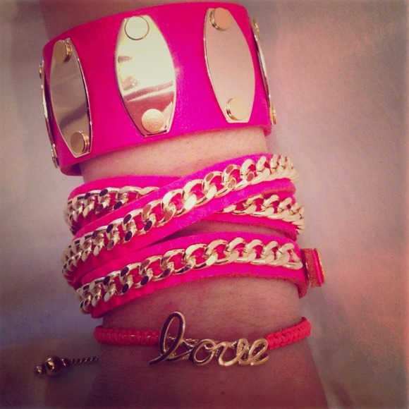 Neon Pink Armparty