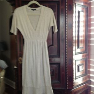 Gap oatmeal colored lightweight sweater dress