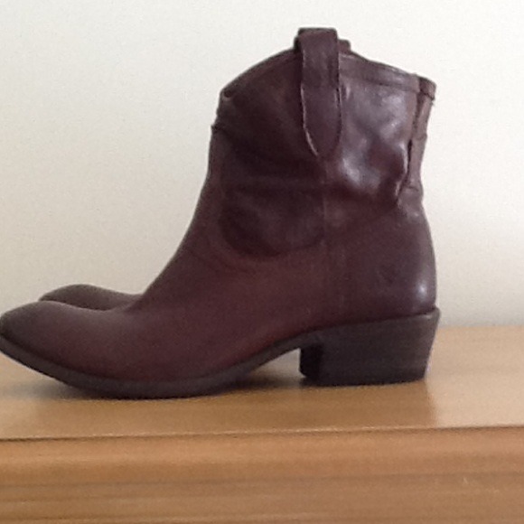 Frye shortie cowboy boots.