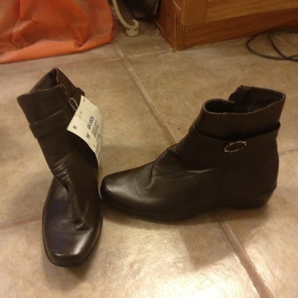 Brown boots