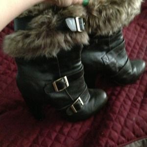 Fur boots