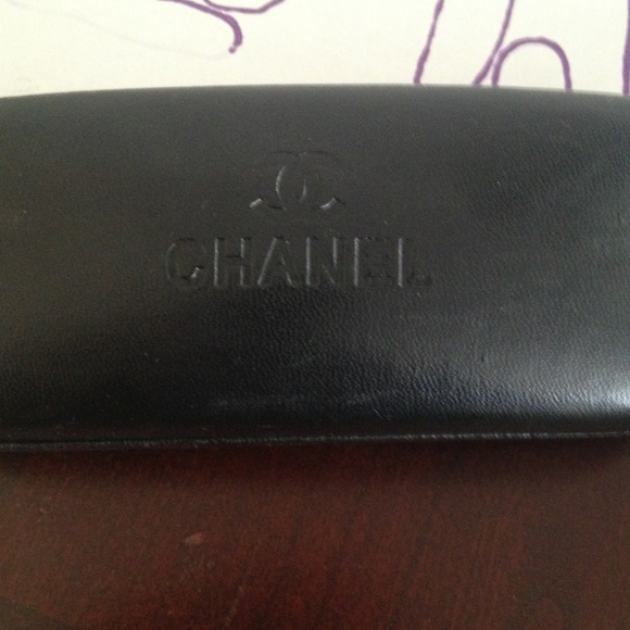 Sunglasses case