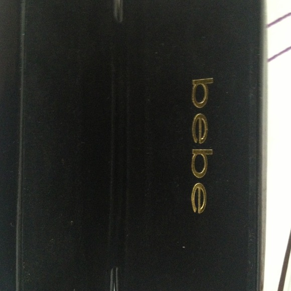 Sunglasses case - Picture 3 of 3