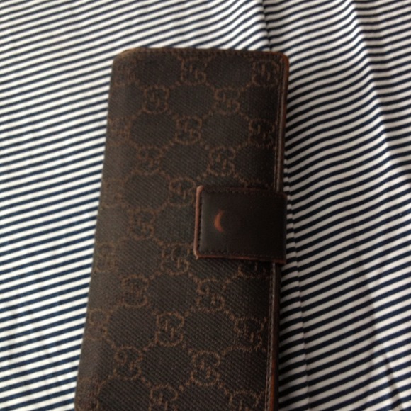 Authentic Gucci wallet - Picture 3 of 4