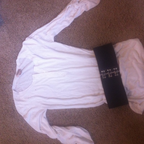 SOLD***Top w belt