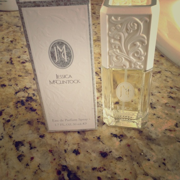 Jessica McClintock Perfume 1.7 oz.