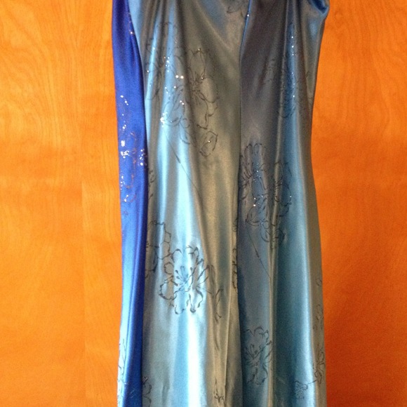 ✨Lowered Price! Long Sparkling Formal Gown - Picture 4 of 4