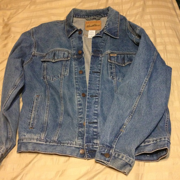 Men's jean jacket