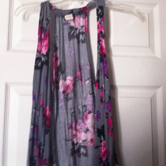 Floral shaw