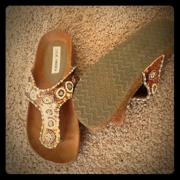 Steven Madden sandals.