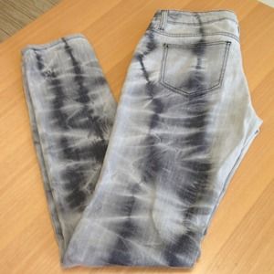 Grey/Black Skinny Jeans