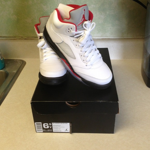 Air Jordan 5 Retro
