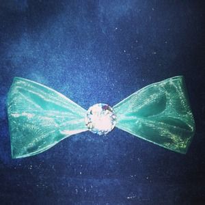 Teal hair bow