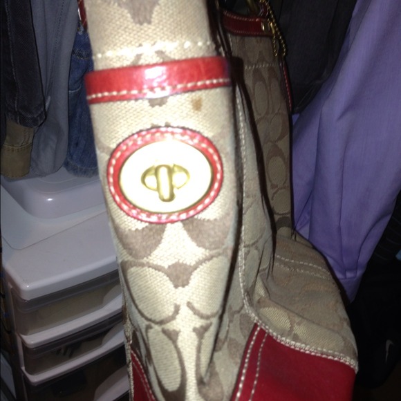 ⭐⭐REDUCED To sell!!⭐Coach tote - Picture 4 of 4