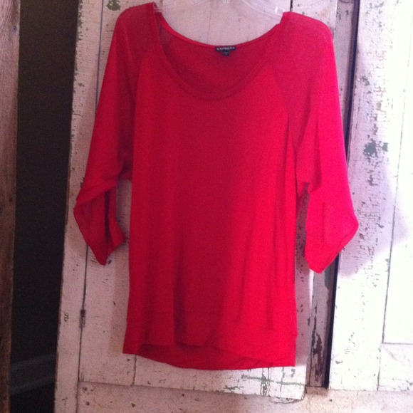 Red top - Picture 1 of 1