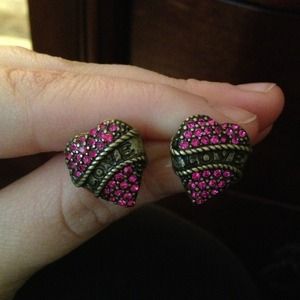 Bundled!! Betsy Johnson earrings!