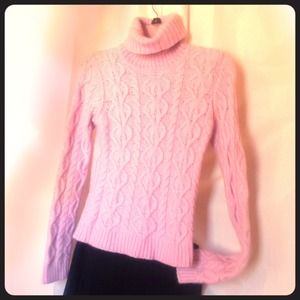 Turtle neck lavender sweater
