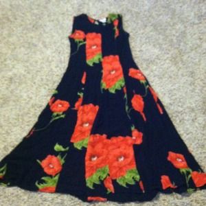 🚫Sold in bundle!!!!🚫 Black and floral sun dress.