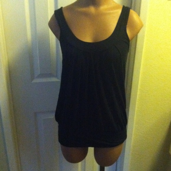 ❌SOLD! @1cuppycake Black Top