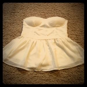 White padded corset type peplum and mitten bundle