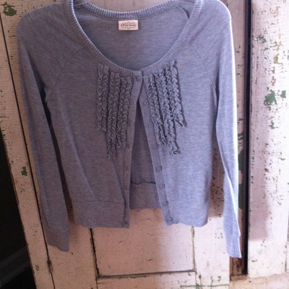 Gray sweater