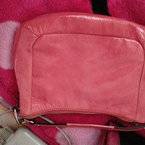 Coach - Picture 4 of 4