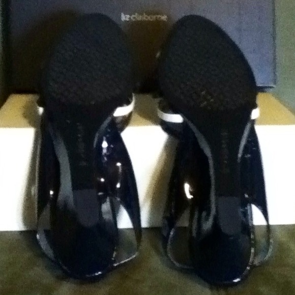 Liz Claiborne-Anton Color multi Red, white & navy. - Picture 3 of 3