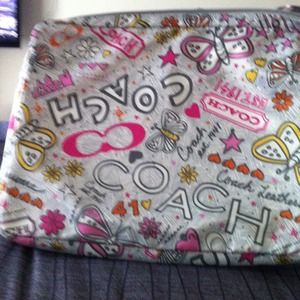 *****SOLD*****Authentic coach poppy