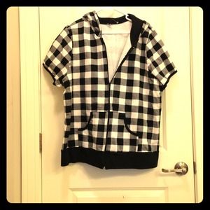 Black and white checker short sleeve hoodie 22/24
