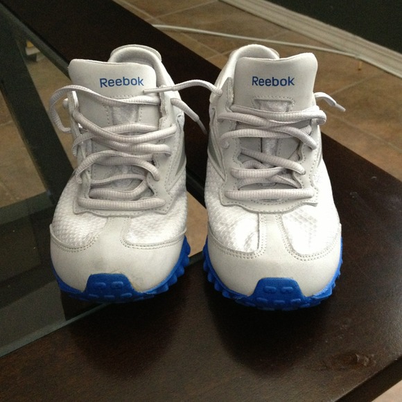 💢SOLD💢Reebok athletic shoes