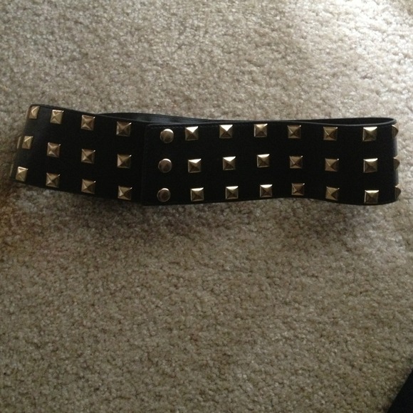 Black stud belt