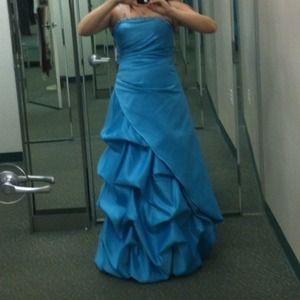 Beautiful prom/ special event dress