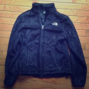 Black fleece north face- RESERVED