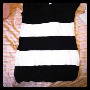 Black and white striped simple shirt