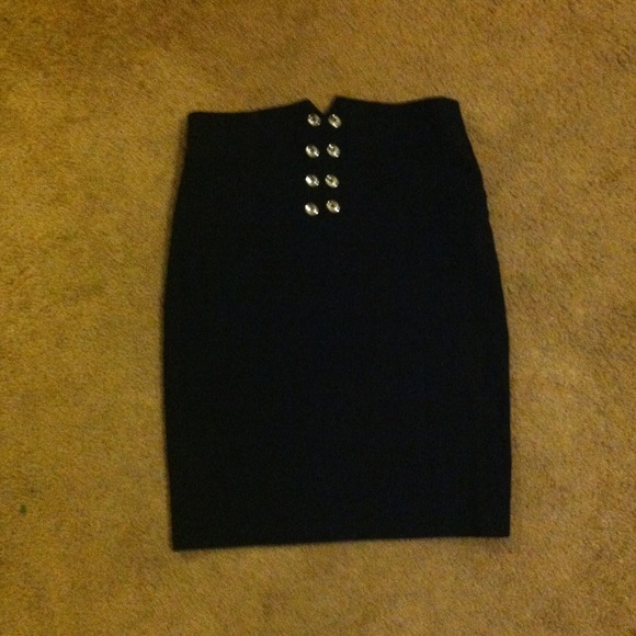High waisted pencil skirt
