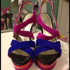 Sexy strappy multi color stiletto sandal NWOT