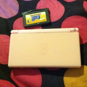 Nintendo DS lite pink