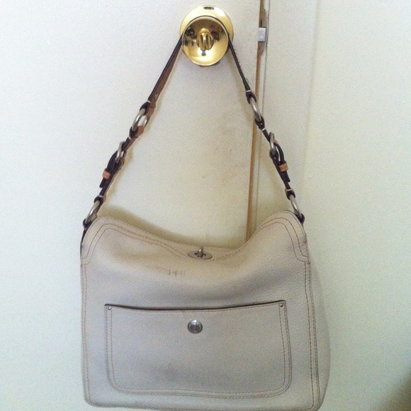 Coach medium sized purse