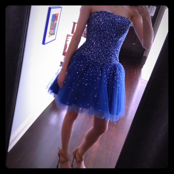 Sparkly Blue Prom Dress