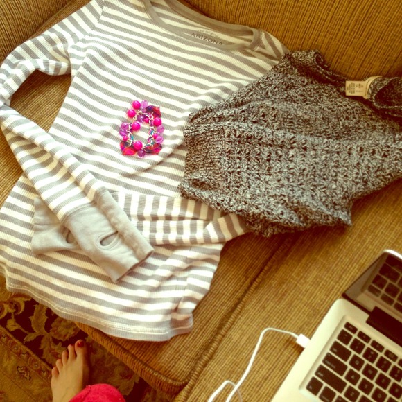 Bundle party again! Two cute shirts and a bracelet