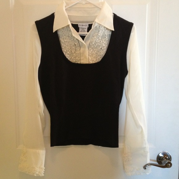 New Sweater Long Sleeved Ruffle Blouse