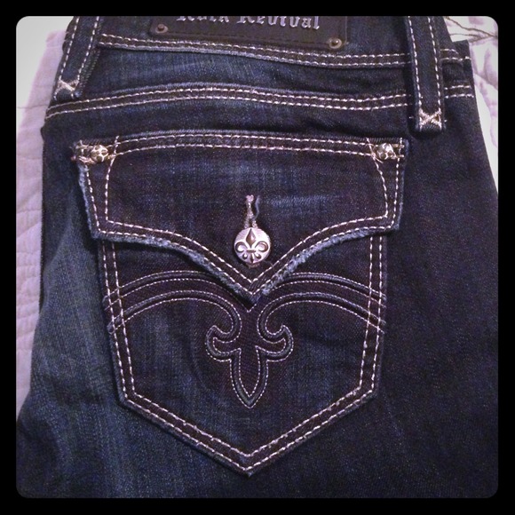 **RESERVED***NWOT Rock Revival