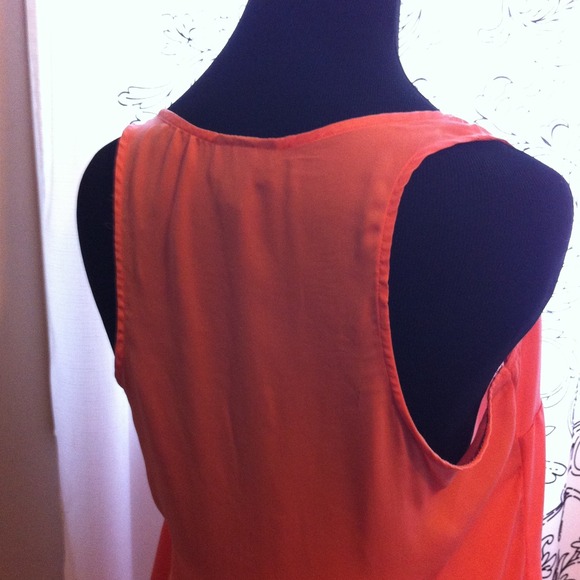 Peach tank - Picture 2 of 4