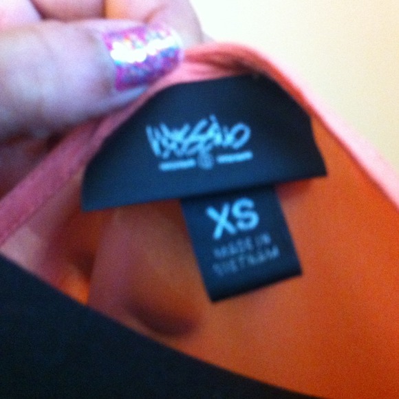 Peach tank - Picture 4 of 4