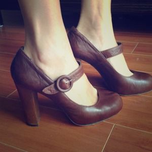 Joie dark brown Mary Jane heels