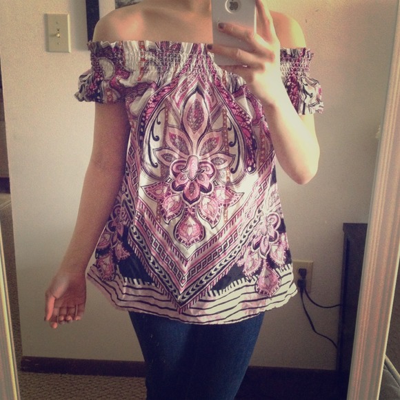 PATTERN EXPRESS TOP