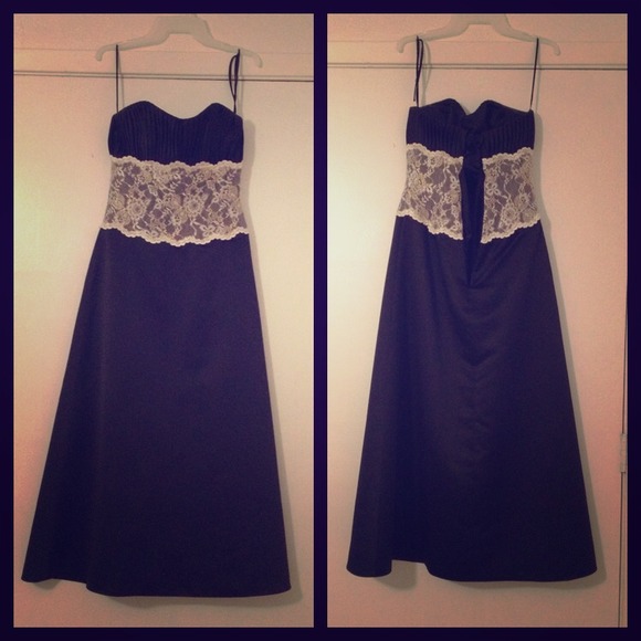 Strapless, floor length, black formal dress - Picture 1 of 1