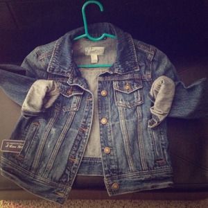 Denim jacket 💟"hold for @kimbeeluv"💟