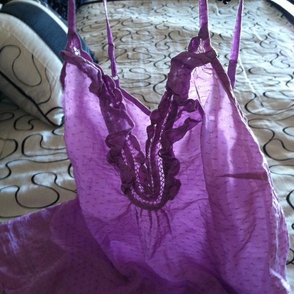 Cute lavender cami.